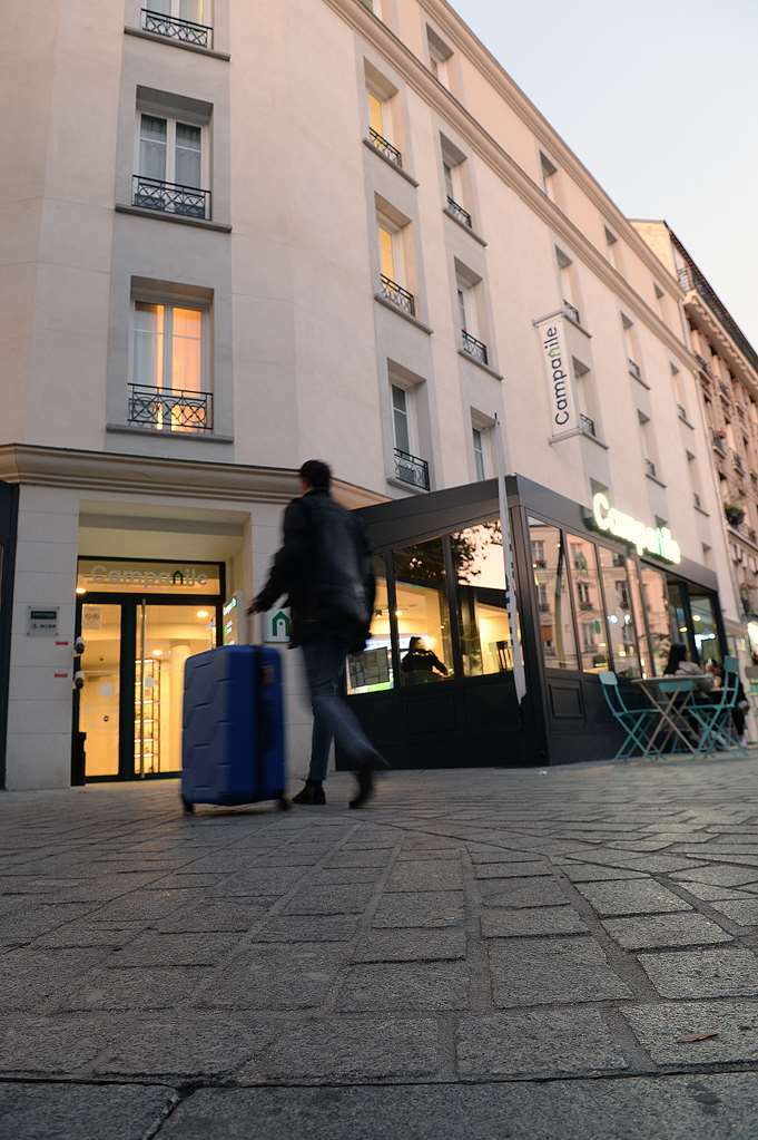 Campanile Paris - Clichy Centre Hotel Exterior photo